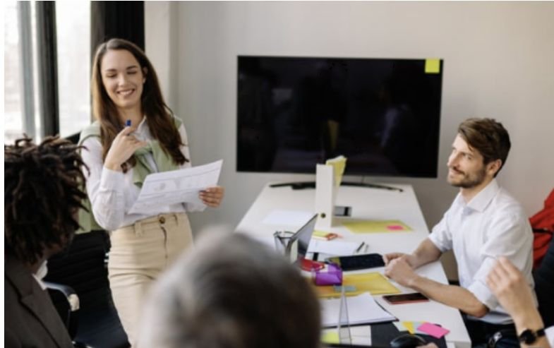 How Does a Hybrid Design Team Structure Work