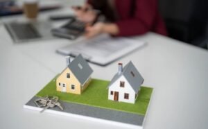 How an Investment Property Buyers Agent Can Maximise Your Real Estate Returns