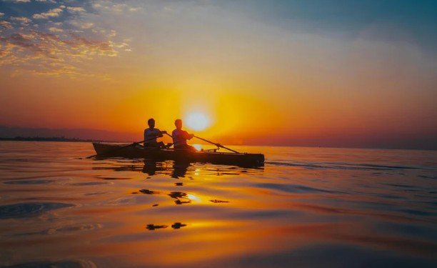 What Is Sunset Kayaking in Sydney