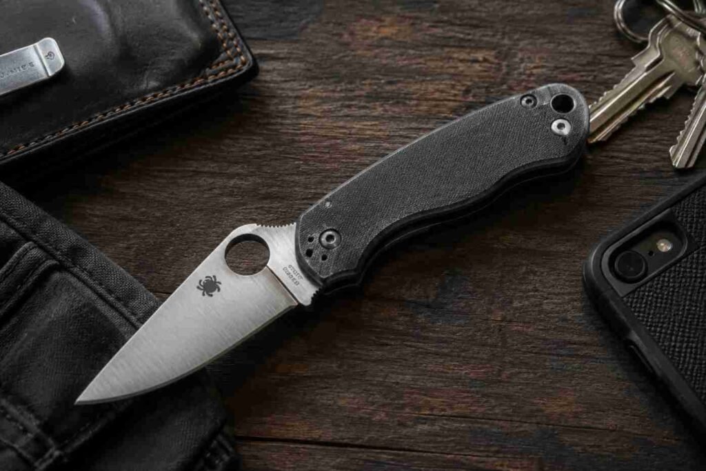 What Makes EDC Knives Comfortable for Everyday Use?